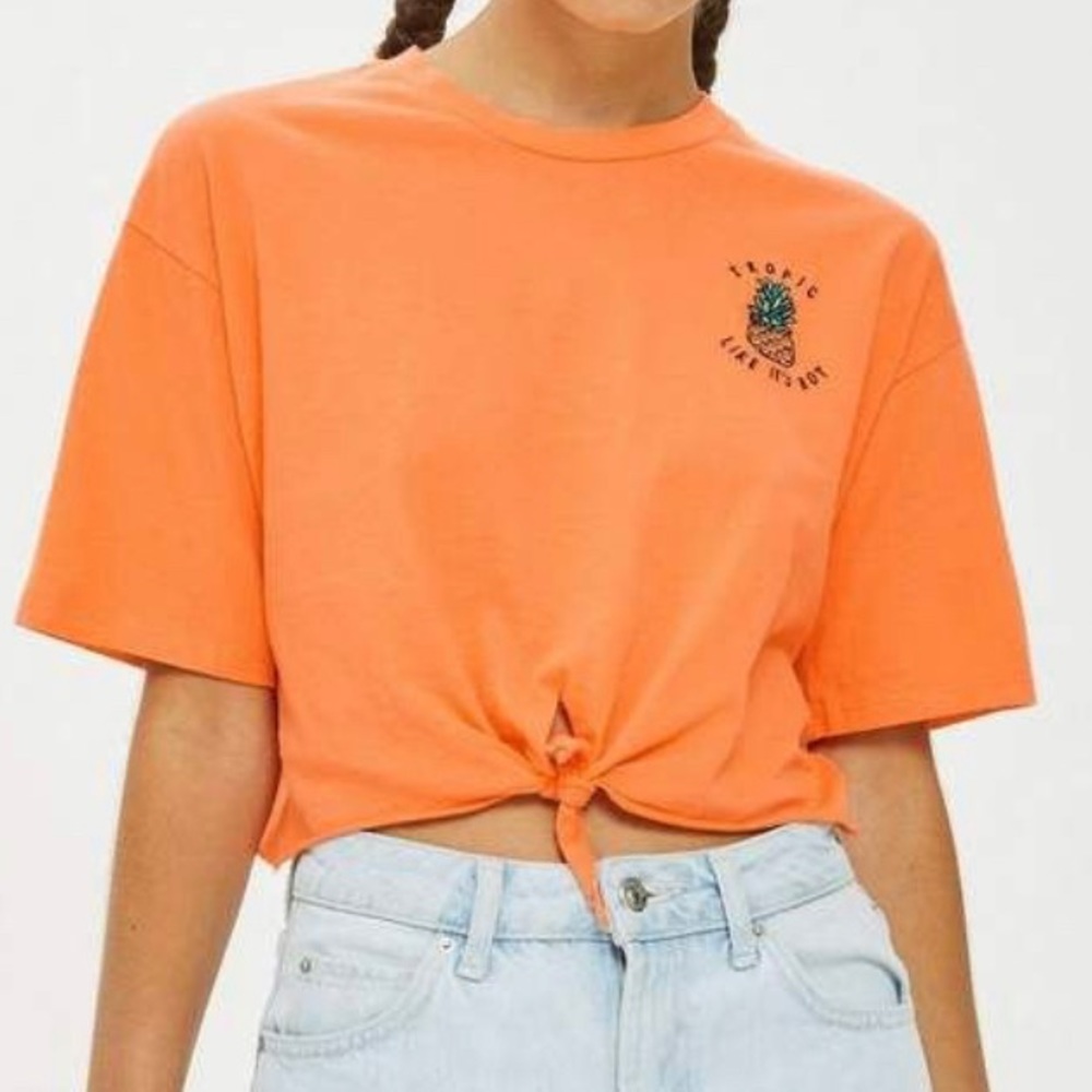 Topshop ‘Tropic like it’s hot’ orange crop top in size XS - great condition!